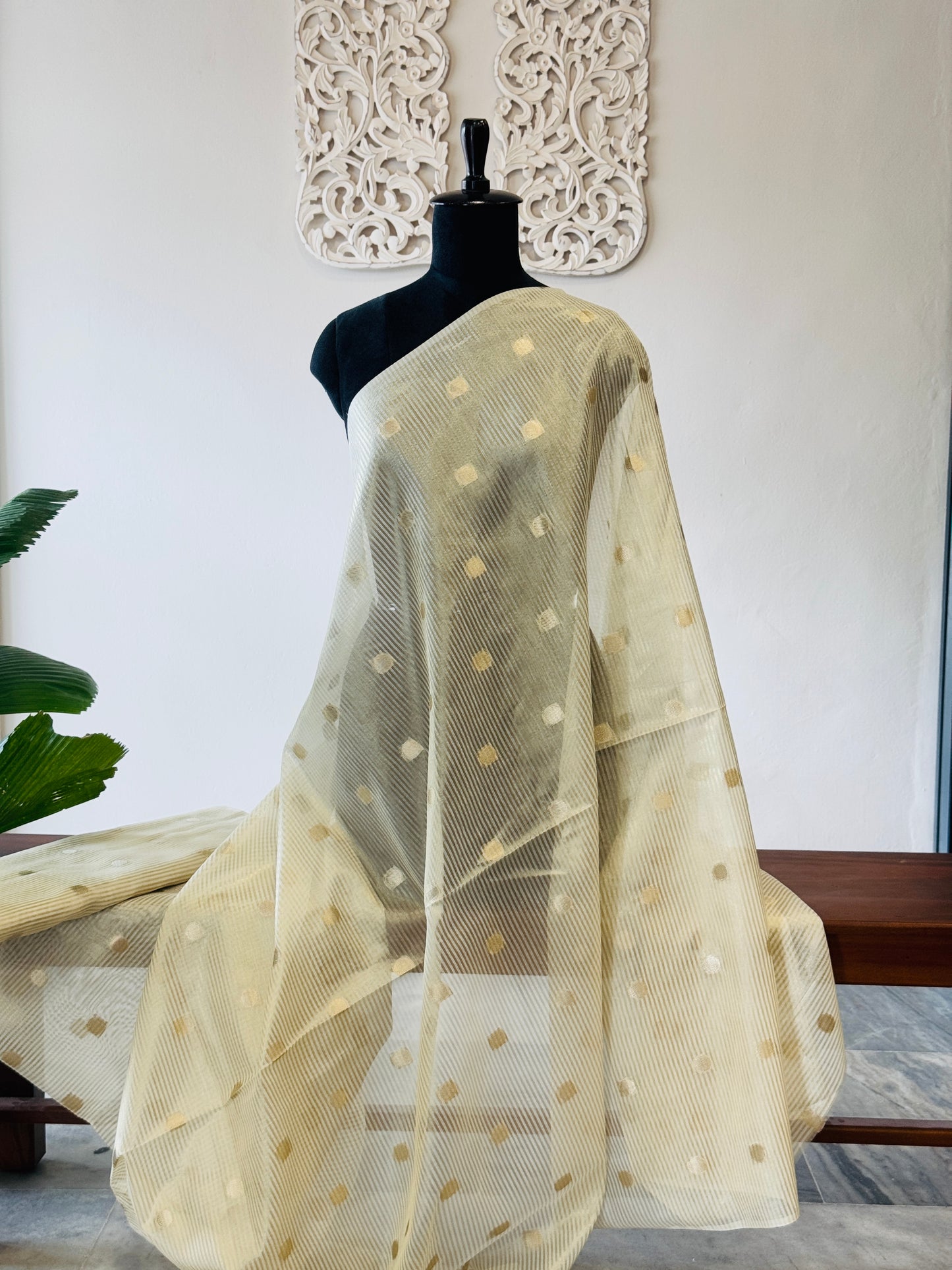 TISSUE STRIP GOLD BUTTA