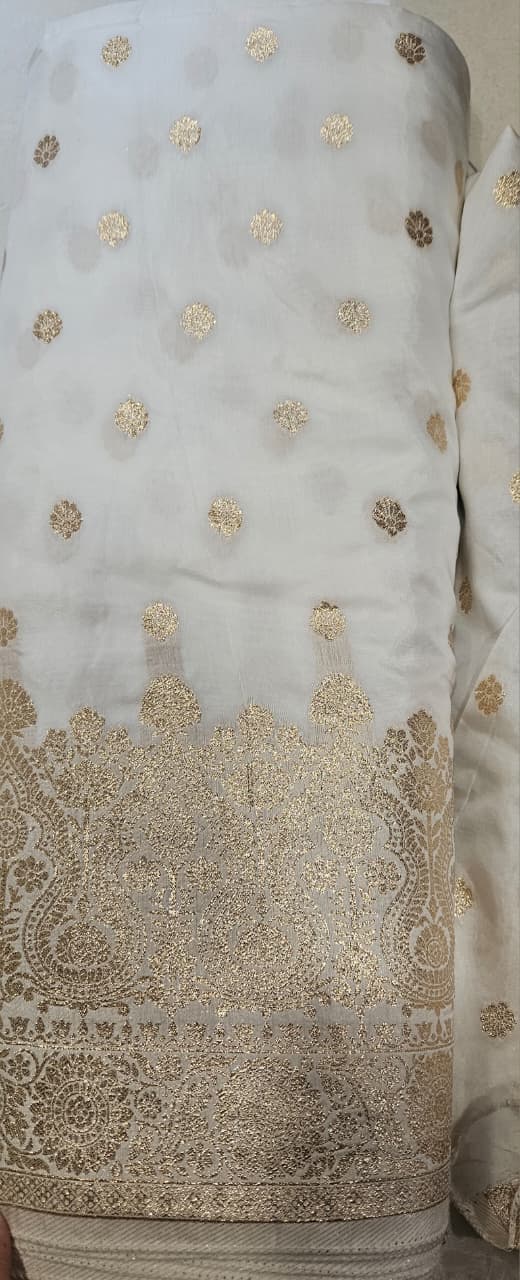 Dyeable Russian silk