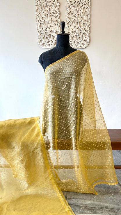 Semi crush tissue yellow