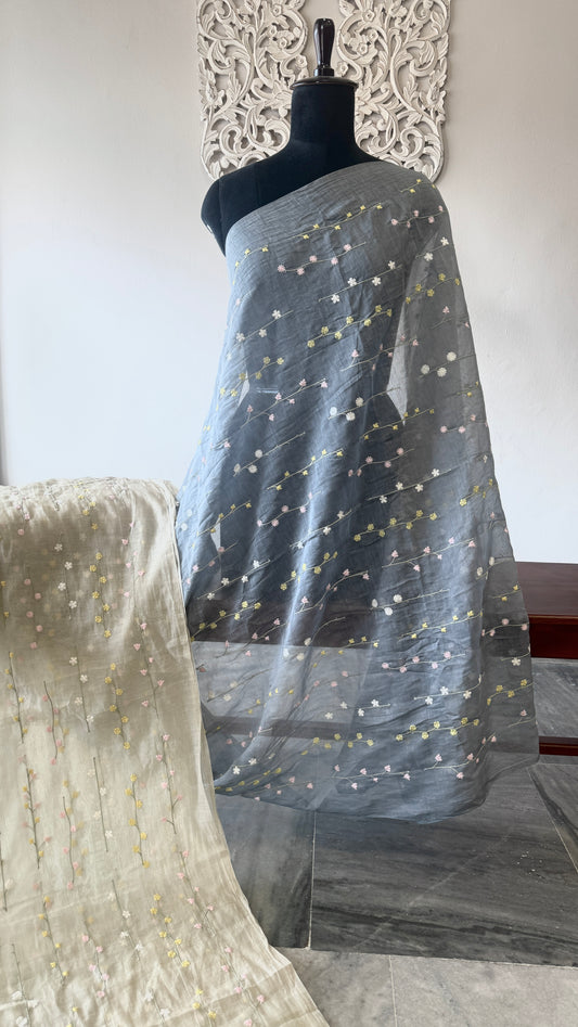 Banarasi mulchanderi embroidery