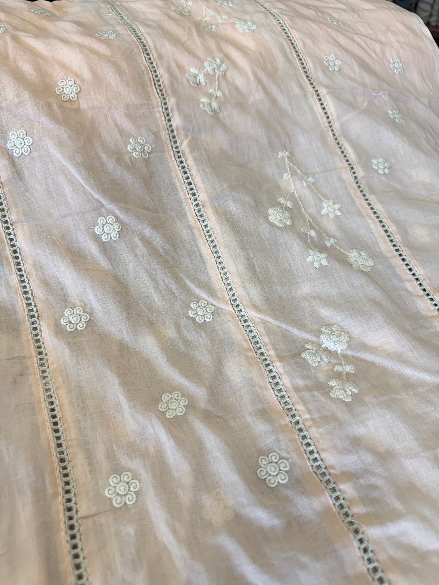 Mulcotton embroidery