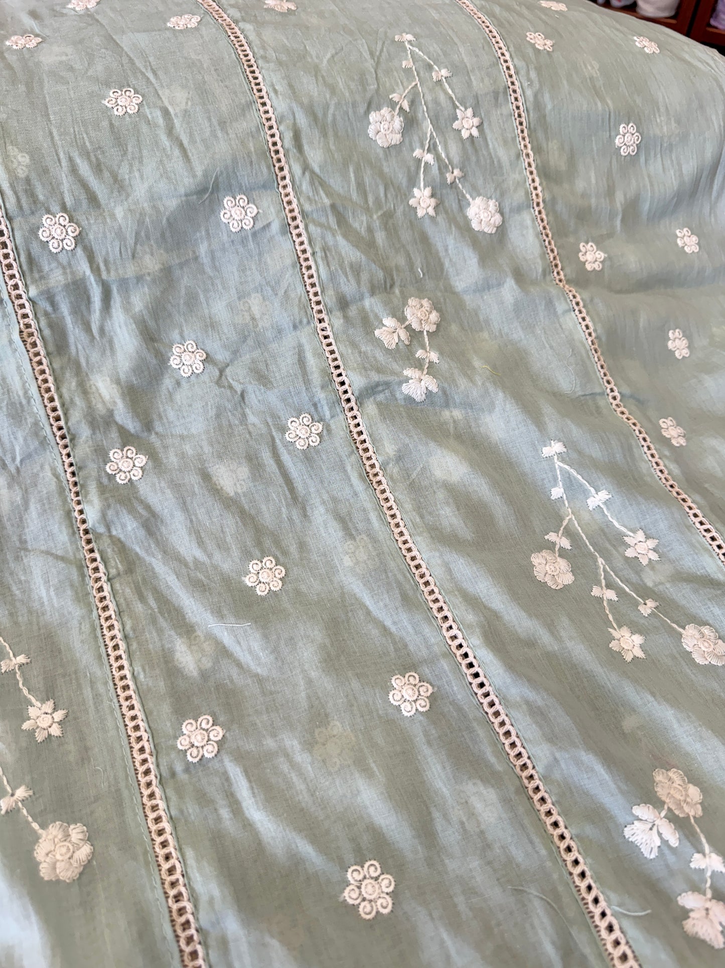 Mulcotton embroidery