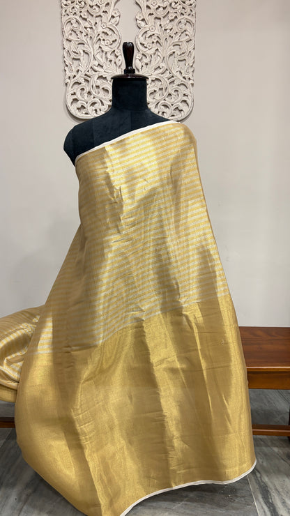 Viscose tissue gold
