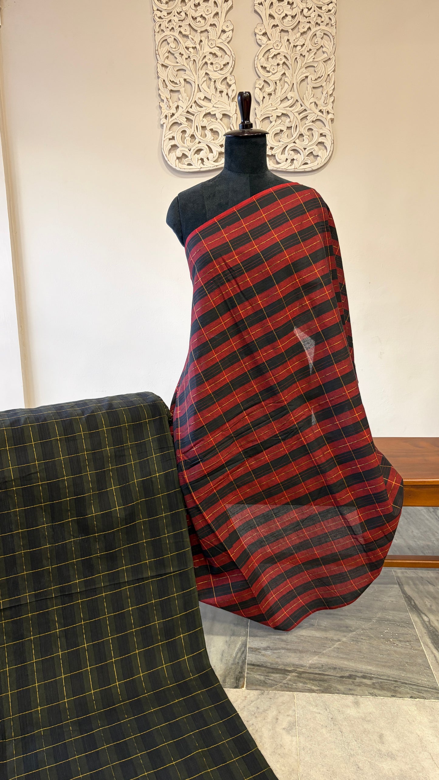 South cotton with lurex weaving