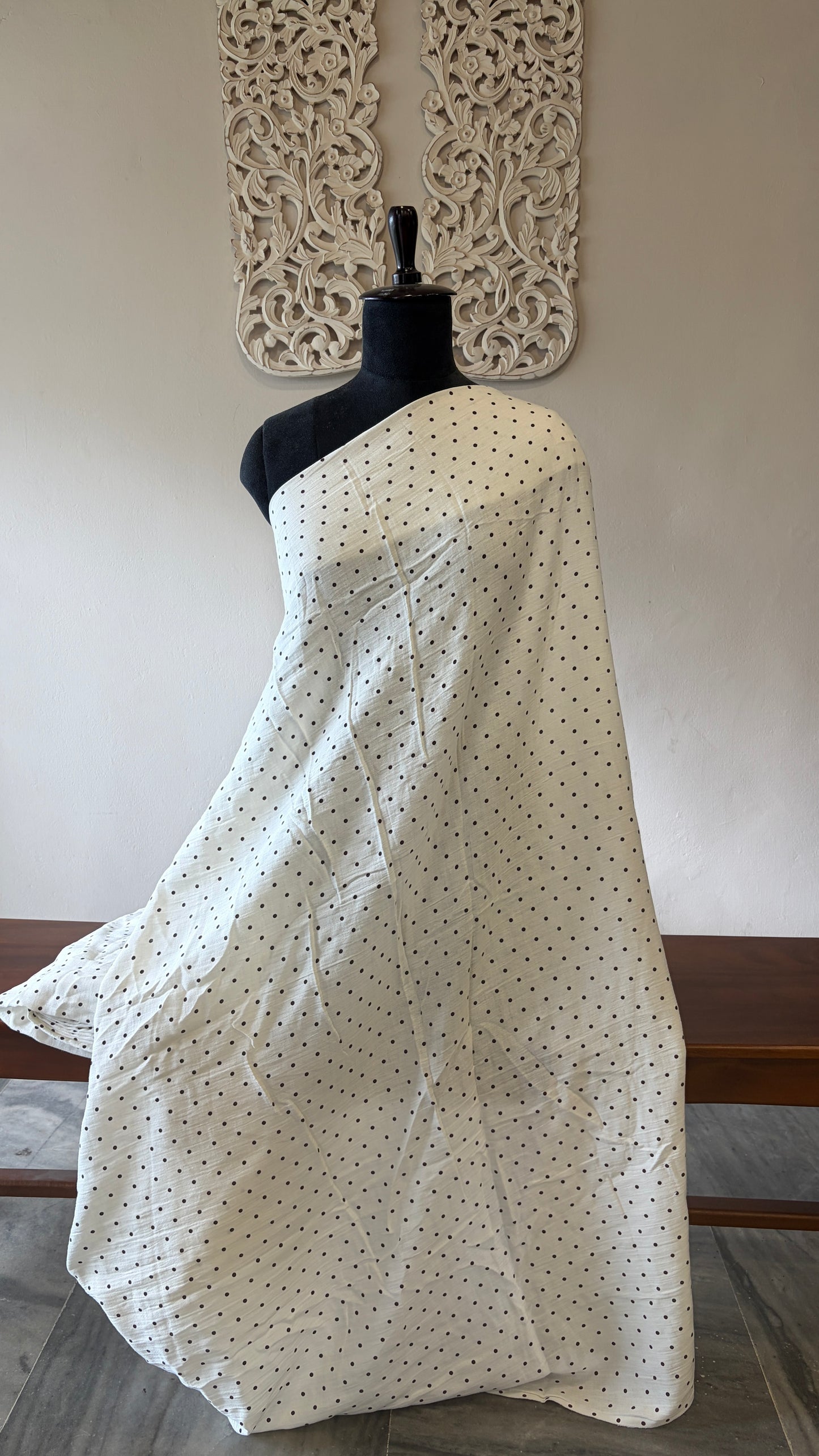 Muslin cotton with black polka prints