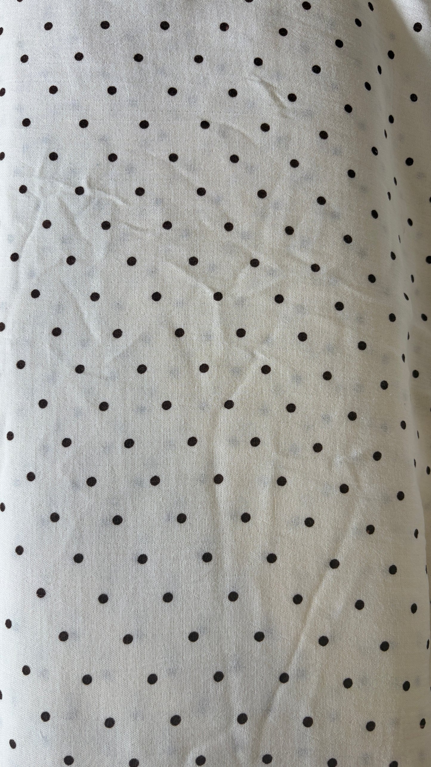 Muslin cotton with black polka prints
