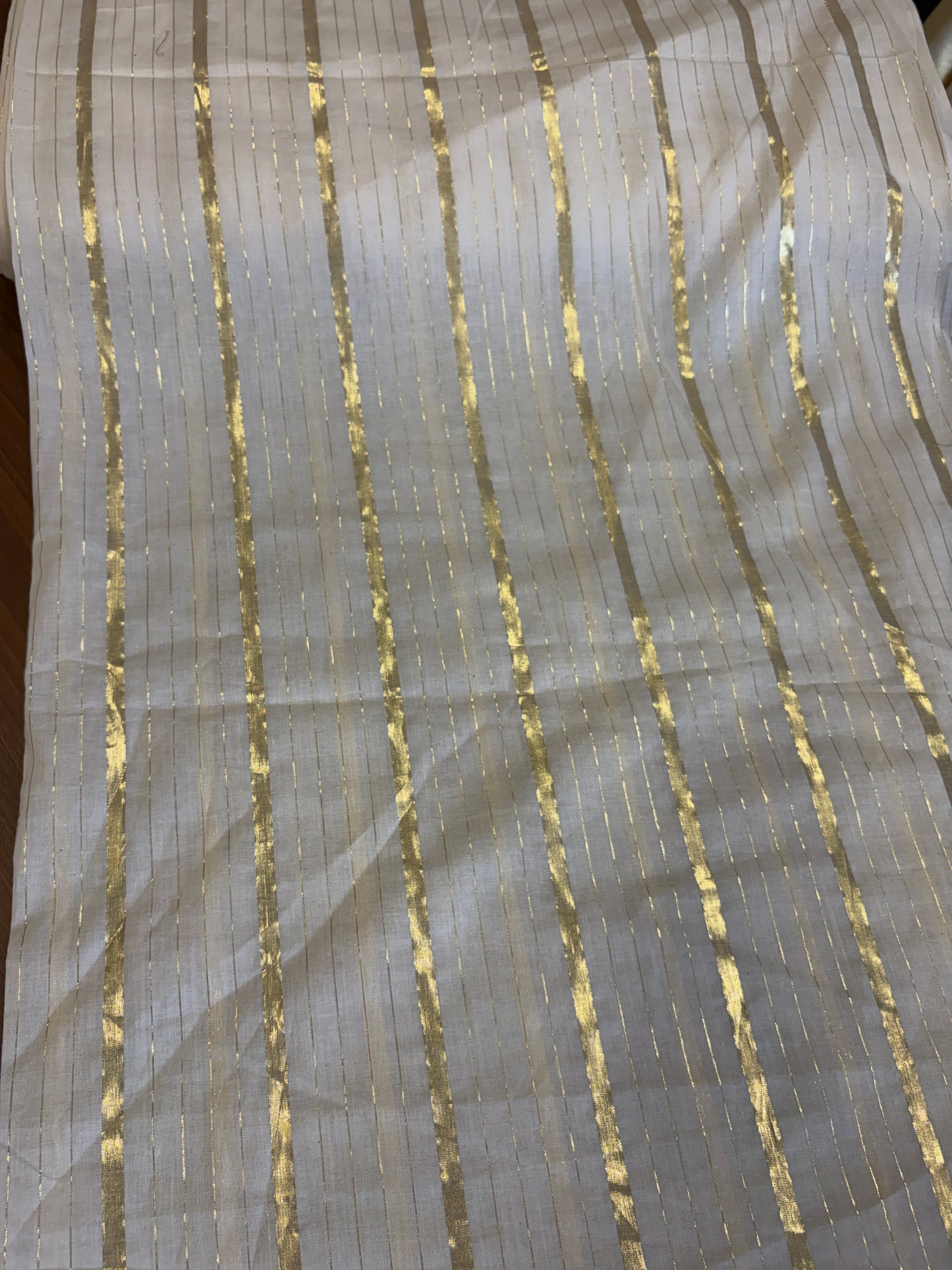 Cotton fabric with lurex line gold