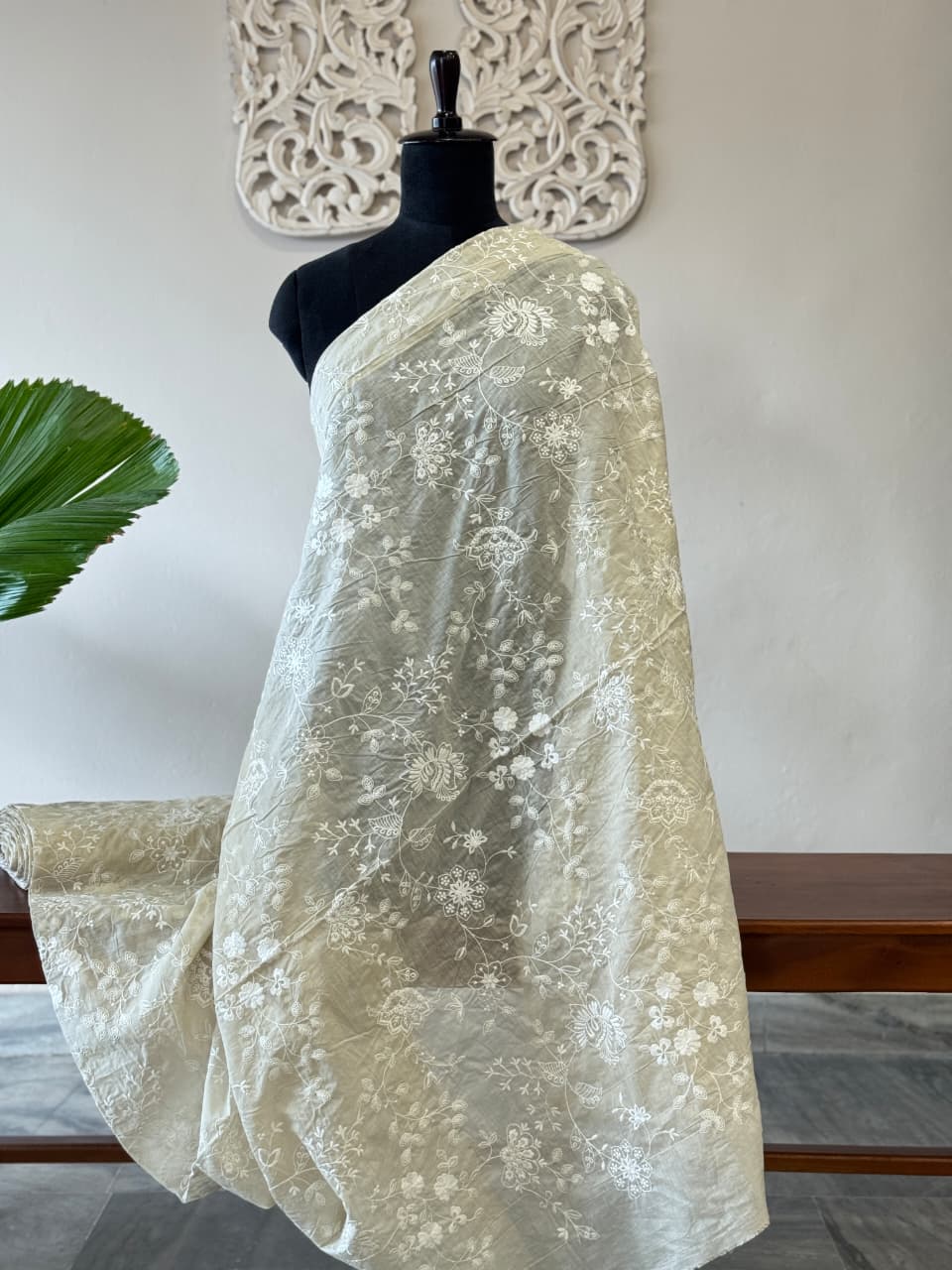 Mulchanderi with off-white thread embroidery